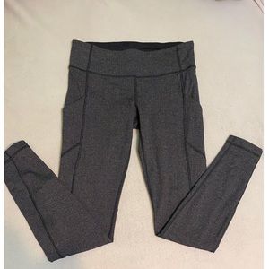 Lululemon Grey Leggings w/ Pockets🔥🔥